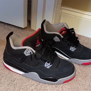 Great condition jordan bred 4’s